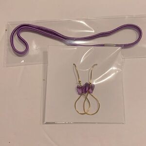 4/12🌟🌟🌟🌟NEW, matching purple and gold earrings and headband. Handmade
